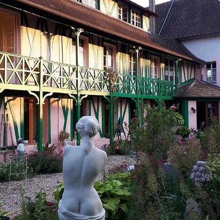 La Maison Rose Saint-Pierre-d'Autils 外观 照片